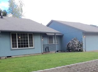 323 65th St, Springfield, OR 97478