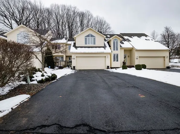 5346 Bunker Hill Way, Syracuse, NY 13207