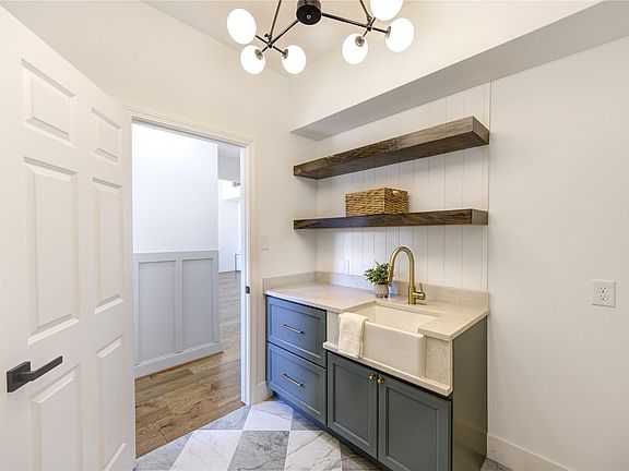 4th image of 20615 Cranfield Dr