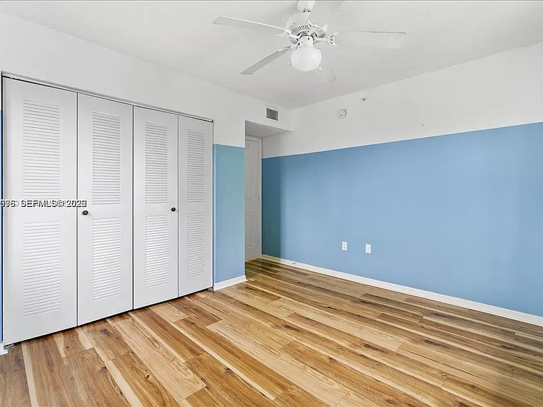 5065 Wiles Rd #308 — Photo 15