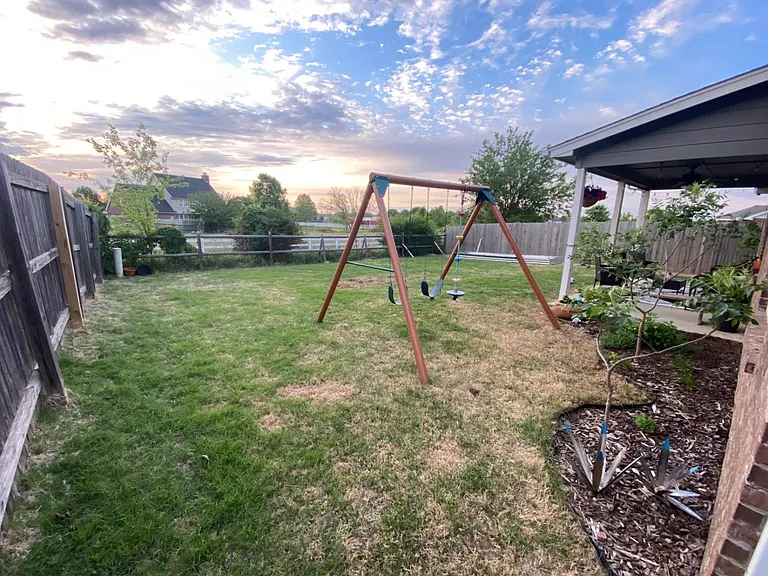 11313 N 148th East Ave — Photo 3