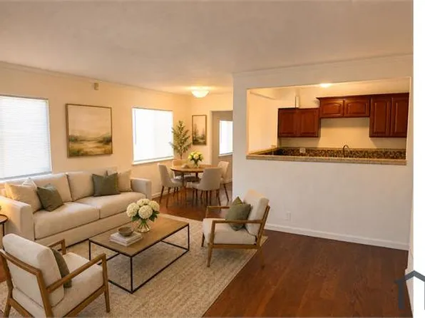 1970 Sunshine Dr, Concord, CA 94520
