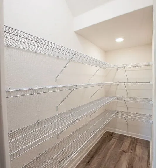 1917 Dahlia Way — Photo 14