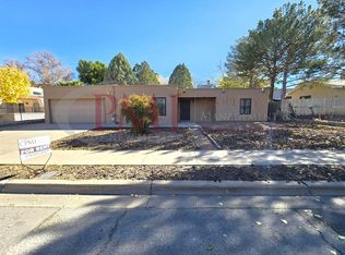 2340 Mars Ave, Las Cruces, NM 88012