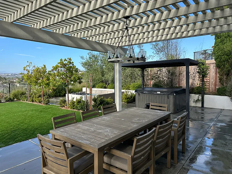 2722 La Golondrina St — Photo 38