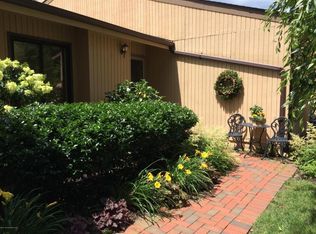 13 Andover Ct, Red Bank, NJ 07701