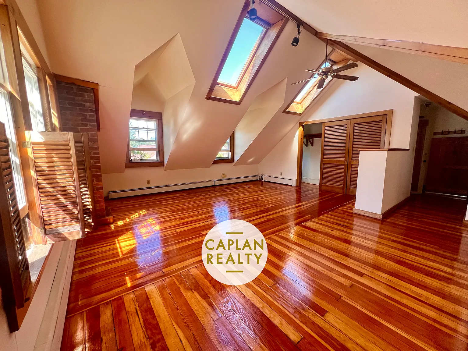 2 bed, $2,295 — Photo 1