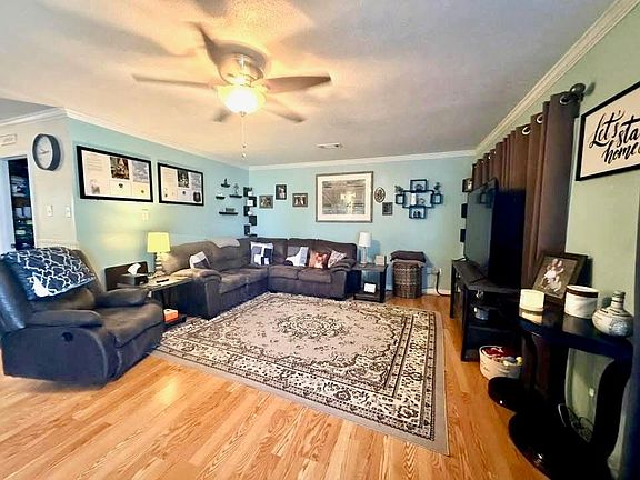 2nd image of 5083 Rochester Dr