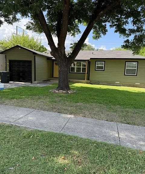 1403 Zephyr Rd — Photo 2