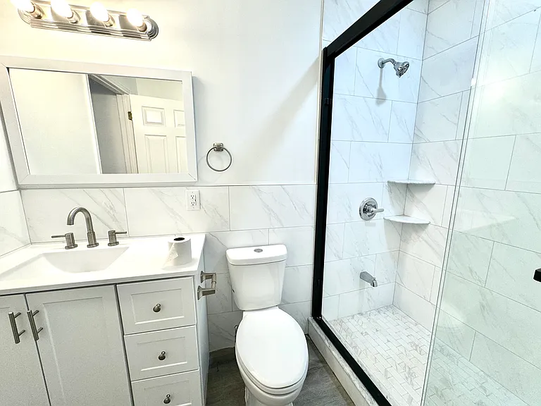 20 N 40th St #1A — Photo 12