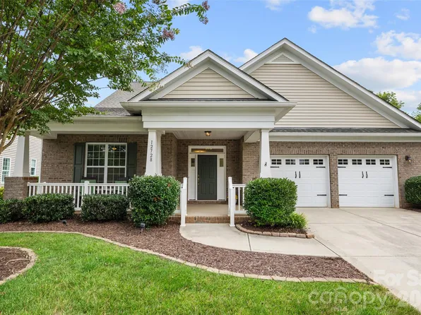 12728 Meetinghouse Dr, Cornelius, NC 28031