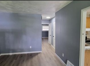 1025 Burnside Rd, Sharon Hill, PA 19079