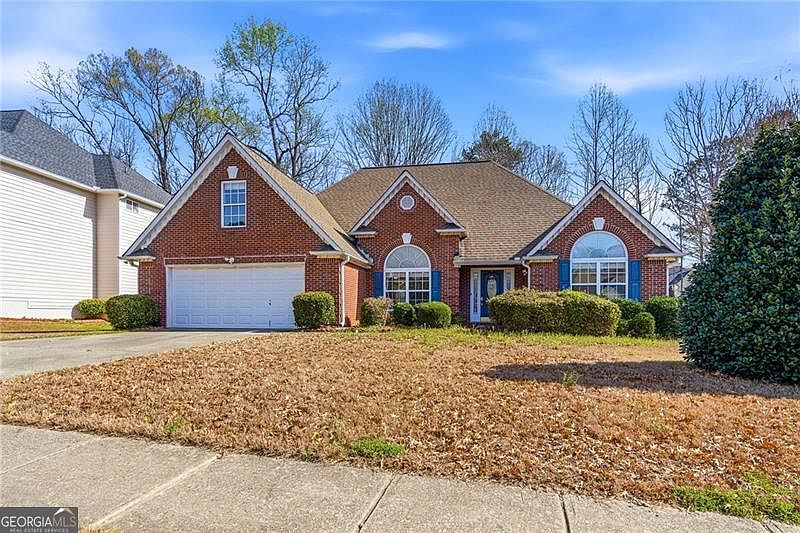 1st image of 206 Gainsborough Way