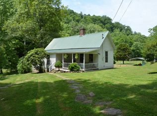 3276 Ellis Rd, Linn, WV 26384