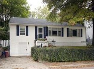 607 Washington St, Weston, MO 64098