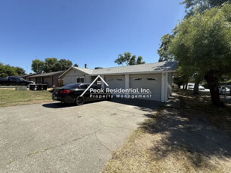 6328 Bonham Cir — Photo 1