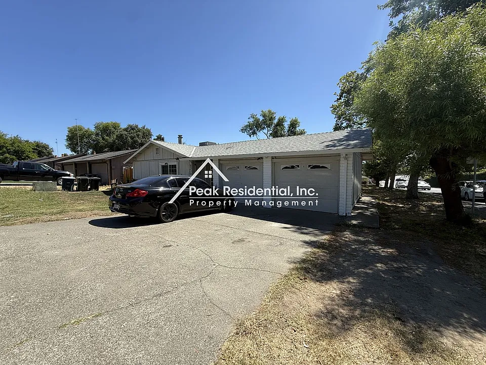 6328 Bonham Cir