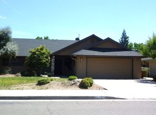 1319 Lewis St, Selma, CA 93662