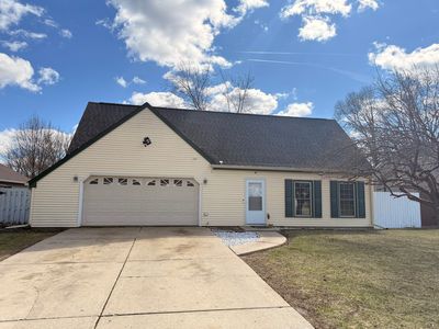 215 Fernwood Rd, Montgomery, IL, 60538