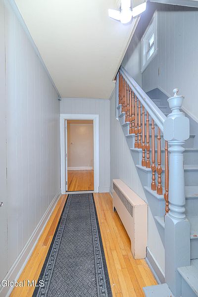 2nd image of 1712 Foster Avenue