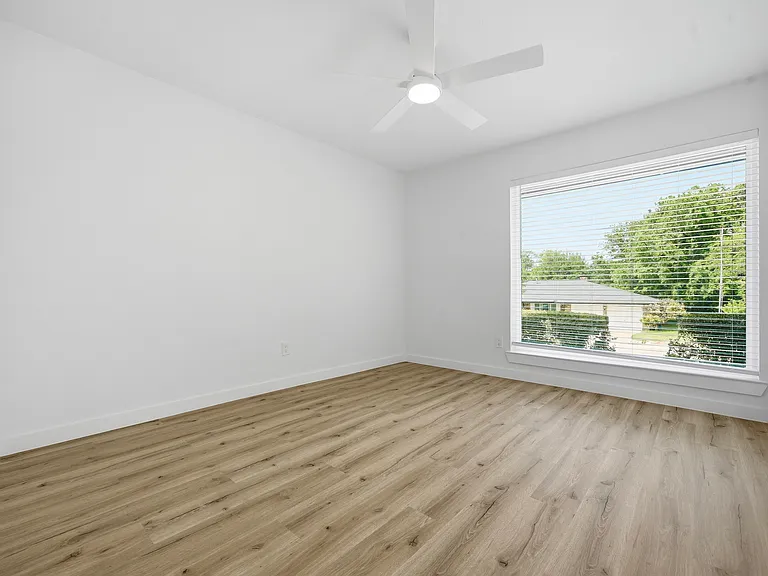 3013 Conejos Dr — Photo 21