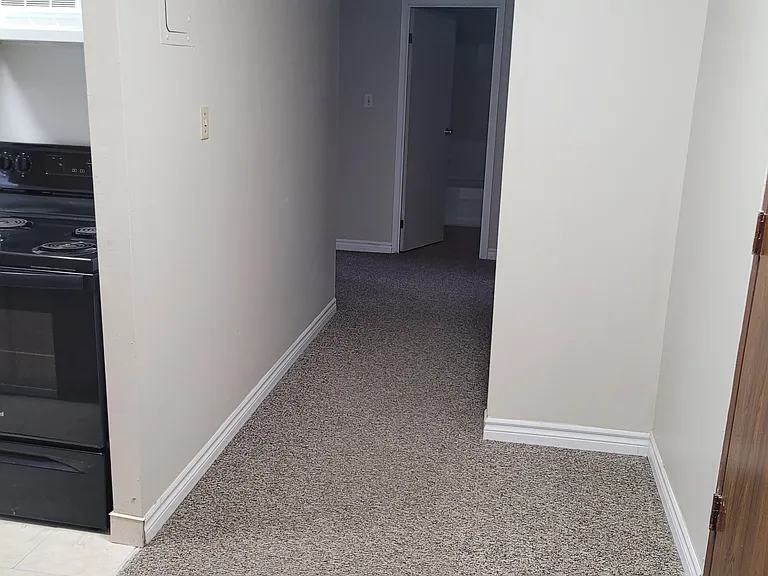 350 Regina St N #209 — Photo 5