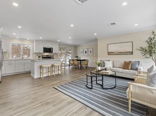 4 Richard Rd, Hudson, MA 01749