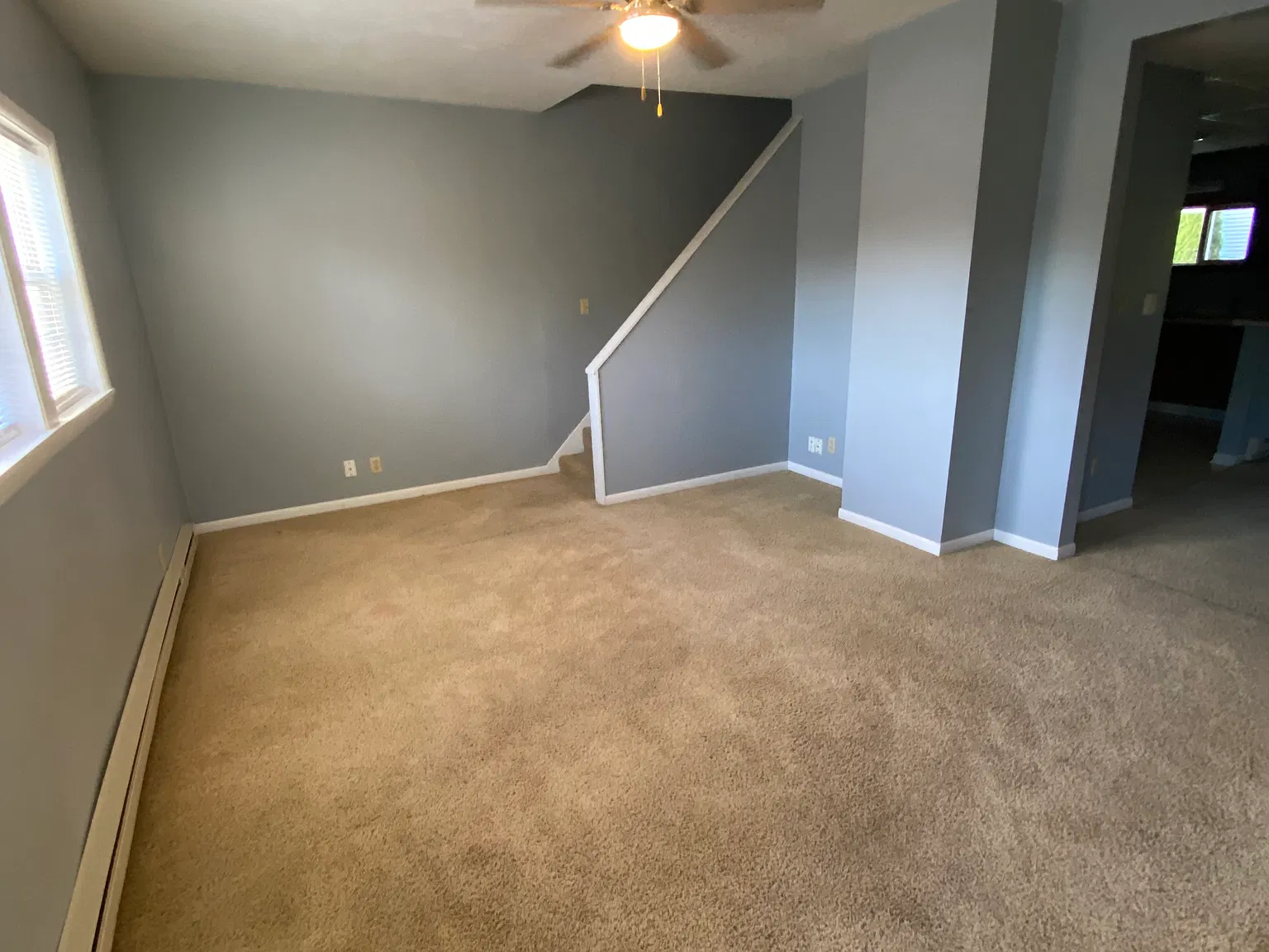3 bed, 1380 sqft, $1,000 — Photo 3