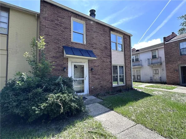 7501 Creighton Pl, New Orleans, LA 70126
