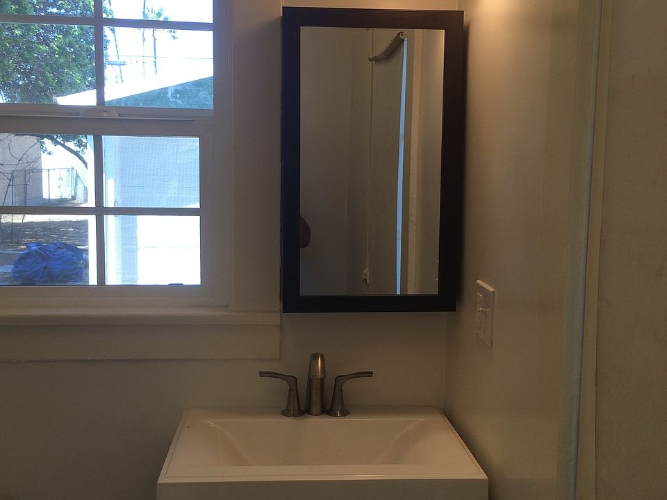 1st image of 6031 Brynhurst Ave