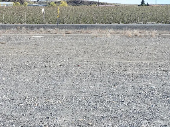 608 Poplar Way SW, Mattawa, WA 99349