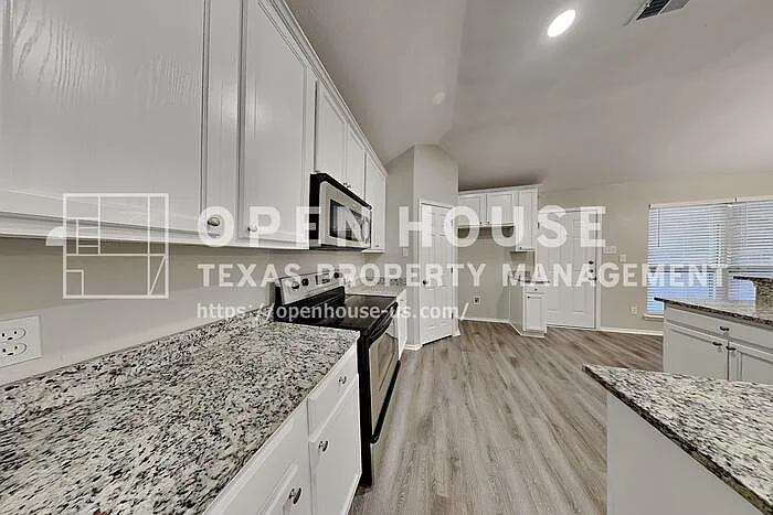 7112 Welshman Dr — Photo 6