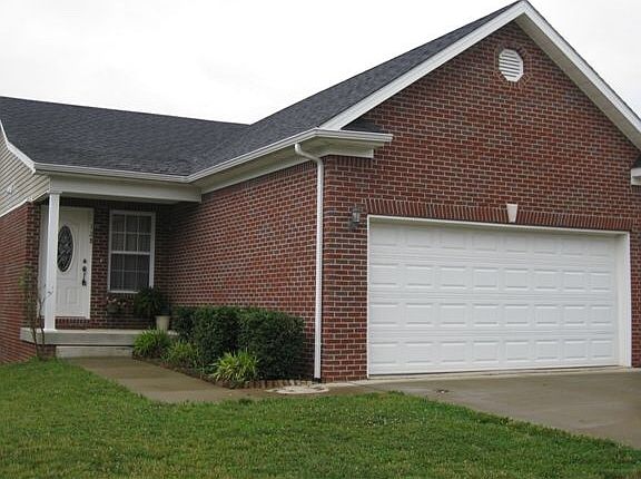 5th image of 128 Twin Lakes Dr