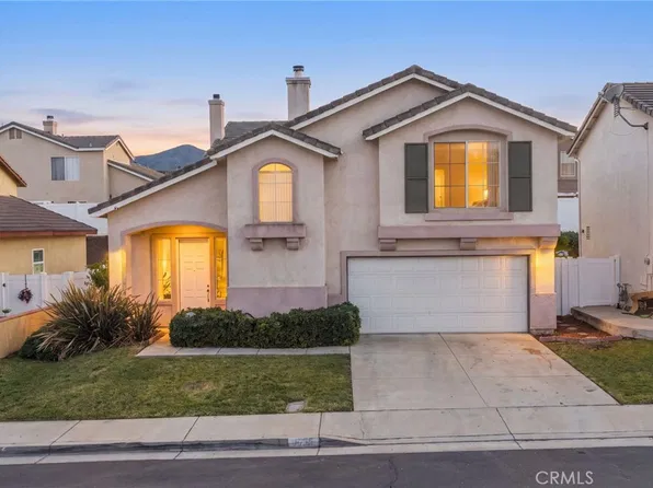 1056 Aurora Ln, Corona, CA 92881