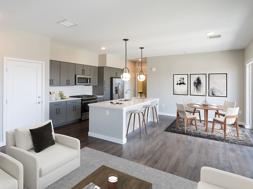 Tasteful interiors with a fresh, modern look