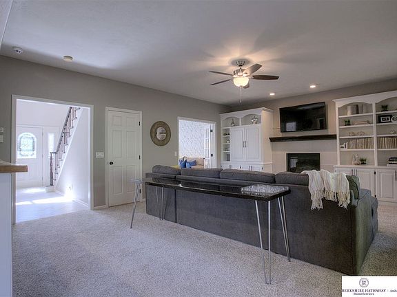 3rd image of 2810 N 161st Ave
