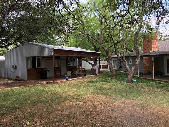 3rd image of 3217 Oak Forest Ct