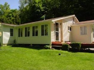 349 School St, Sewickley, PA 15143