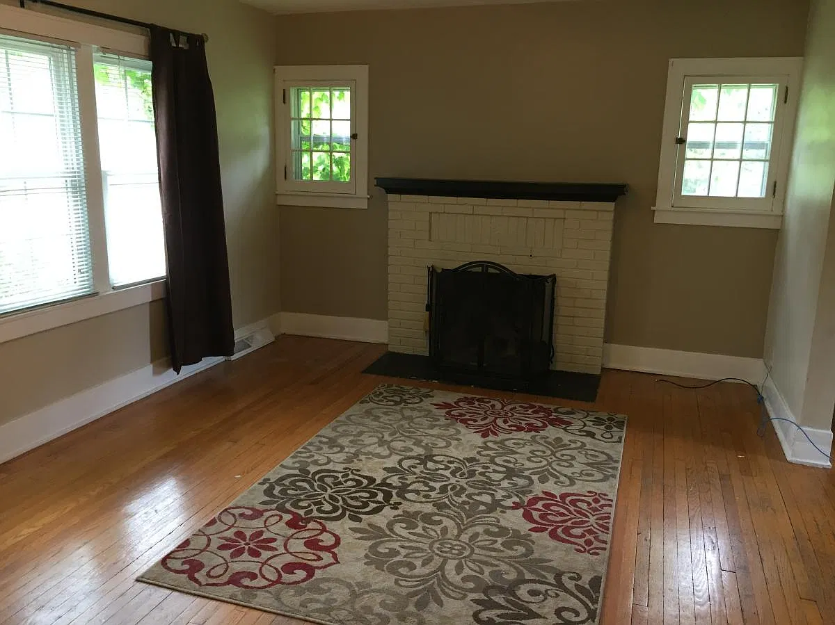 3 bed, 1300 sqft, $2,325 — Photo 4