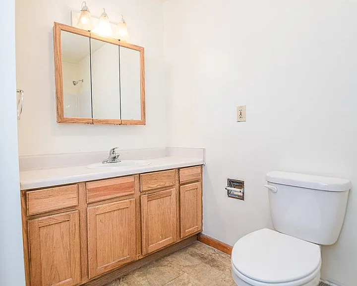 5247 Concord Ave — Photo 17