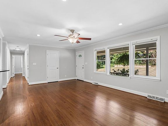 2nd image of 3428 Havalyn Ln
