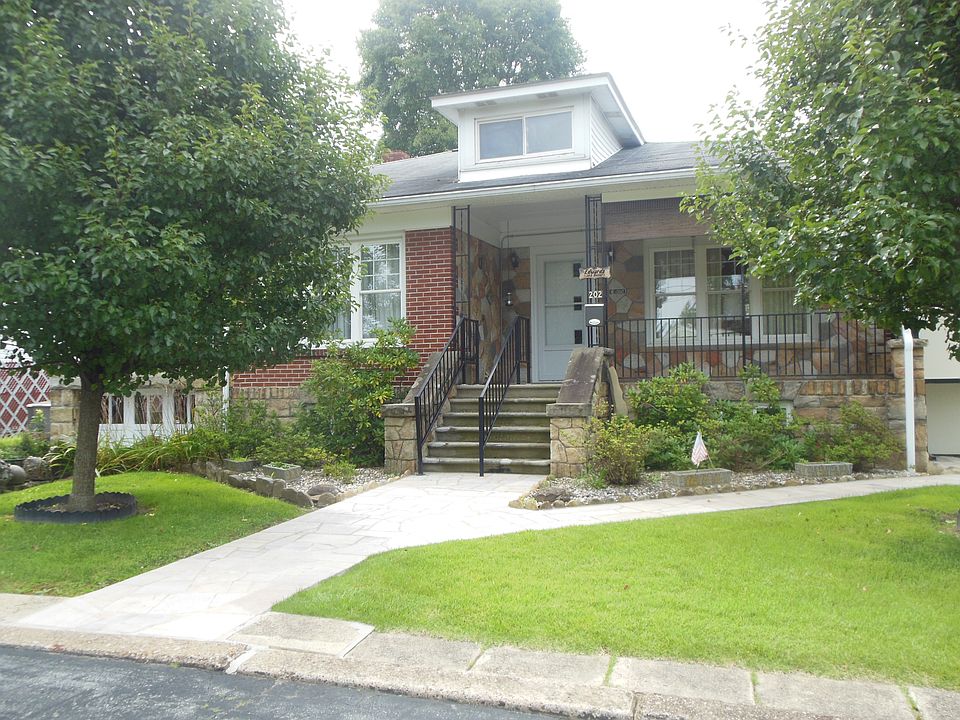 1st image of 202 Keller Ave