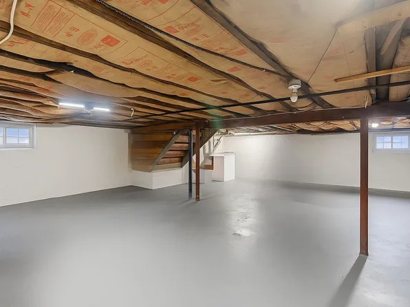 160-36 99th Street image 18 of 31