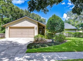 15913 Winding Dr, Tampa, FL 33624