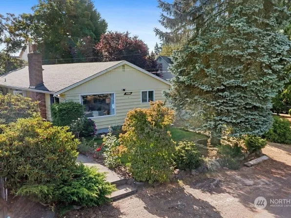 14014 Evanston Avenue N, Seattle, WA 98133