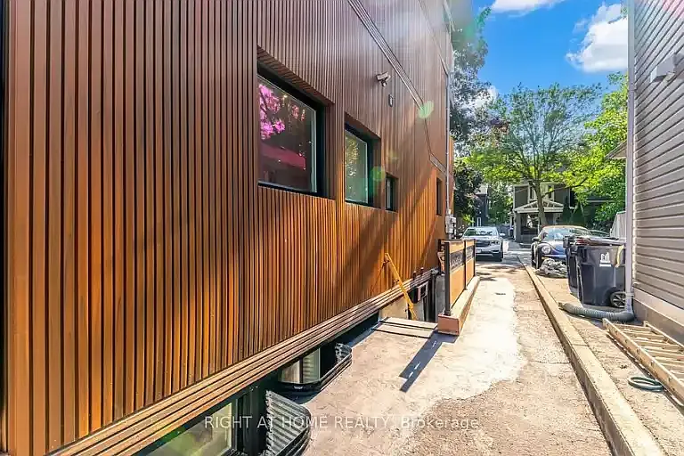 11 Condor Ave #1A — Photo 6