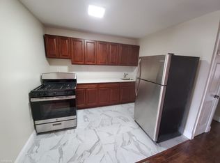 9 Jewett Ave #1, Jersey City, NJ 07304