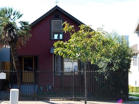 2nd image of 1016 21st St