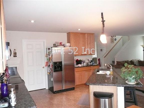 3rd image of 2223 Bobs Hollow Ln