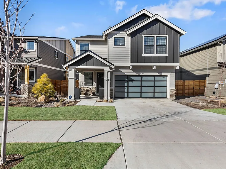 19318 SW Marshmallow Pl — Photo 1